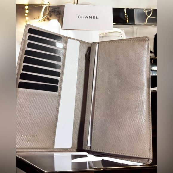 GUC CHANEL Coco Mark Logo Pink Nuance Color Dull Pink Beige Long Wallet CLASSIC - Picture 7 of 12